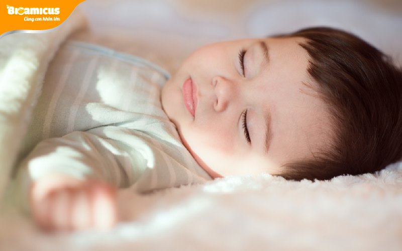 bổ sung omega-3 cho bé vào lúc nào giúp ngủ ngon hơn