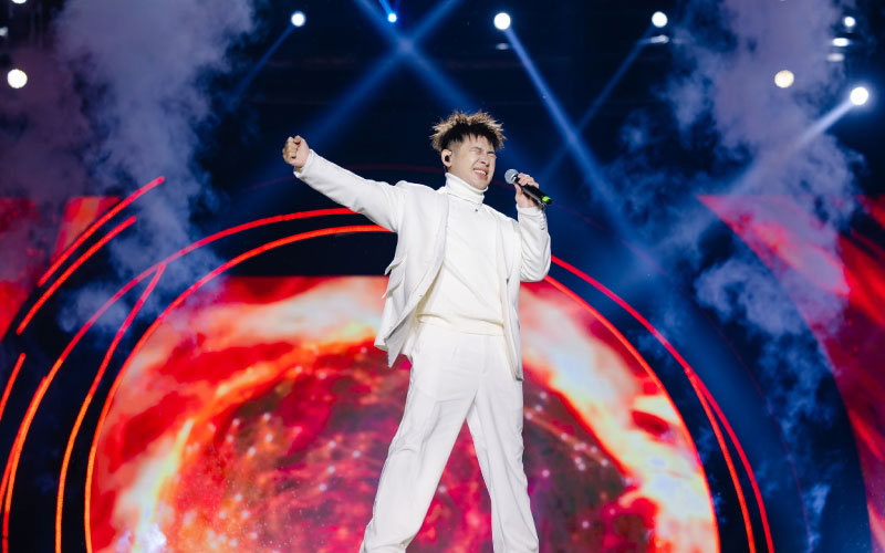 Hoàng Hải bật khóc tại Proud concert