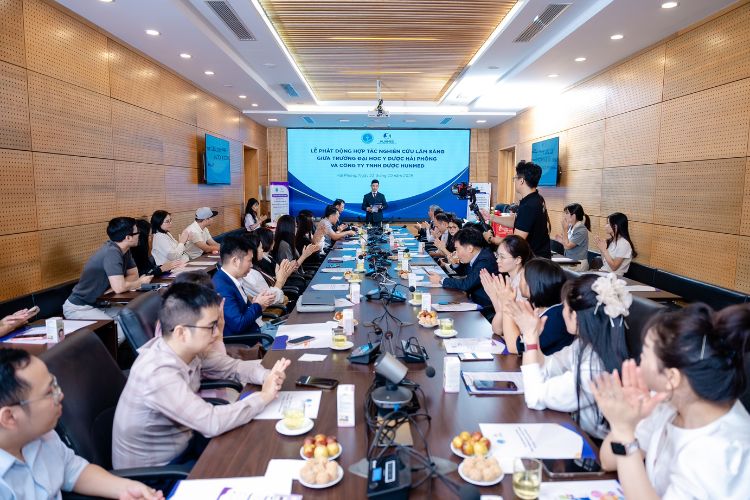 Lễ phát động hợp tác nghiên cứu lâm sàng BioAmicus Complete