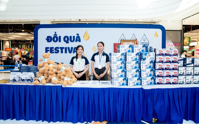 H&agrave;ng ngh&igrave;n phần qu&agrave; gi&aacute; trị d&agrave;nh cho c&aacute;c b&eacute; v&agrave; ba mẹ ho&agrave;n th&agrave;nh thử th&aacute;ch thu thập đủ 3 mảnh gh&eacute;p