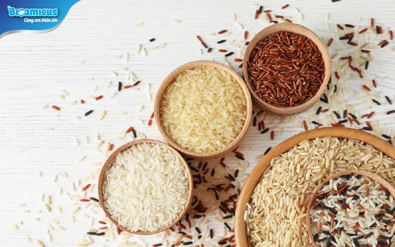 Kết hợp 3 loại gạo làm nước cho trẻ tiêu chảy